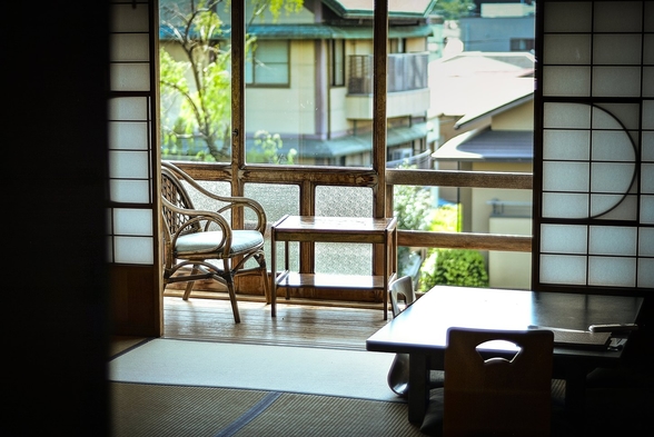 癒しの風情を堪能、人気の松川側のお部屋を確約【松川沿い宿泊プラン】 
